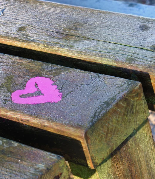 Heart painted on table — Stock Photo, Image