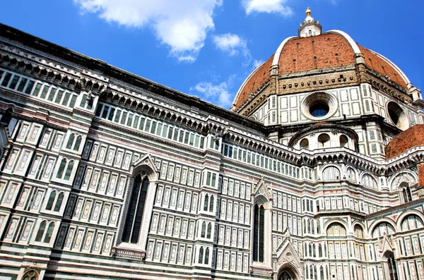 Spettacolare vista del famoso marmo Cattedrale santa maria del fior — Zdjęcie stockowe