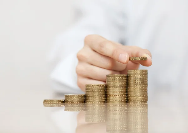 Rising stack of coins — Stock Photo, Image