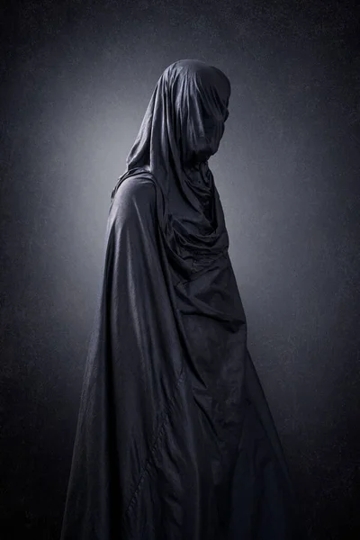 Ghostly Figure Dark — Stock Photo, Image