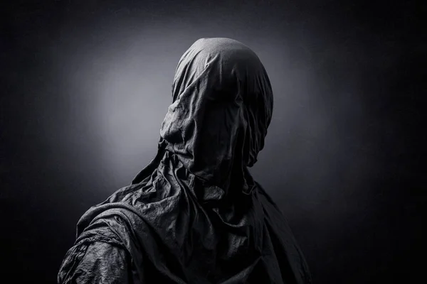 Creepy Figure Dark Misty Background — Stock Photo, Image