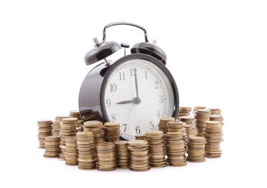 Vakit nakittir. Madeni para destesi ile çalar saat. Kırpma yolu dahil.