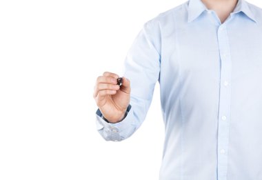 Genç yazma ile siyah kalemi adam.