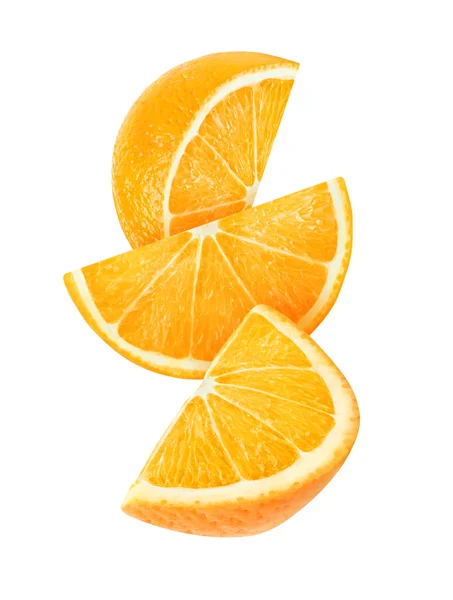 Vereinzelt fallende Orangenscheiben — Stockfoto