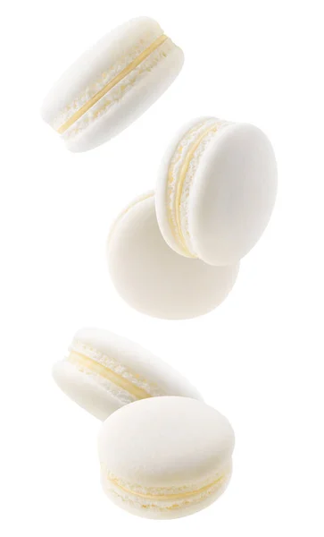 Macaroons Brancos Isolados Cinco Macaroons Baunilha Caindo Sobre Fundo Branco — Fotografia de Stock