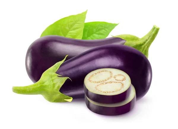 Geïsoleerde Aubergines Twee Hele Aubergines Twee Schijfjes Bladeren Geïsoleerd Witte — Stockfoto