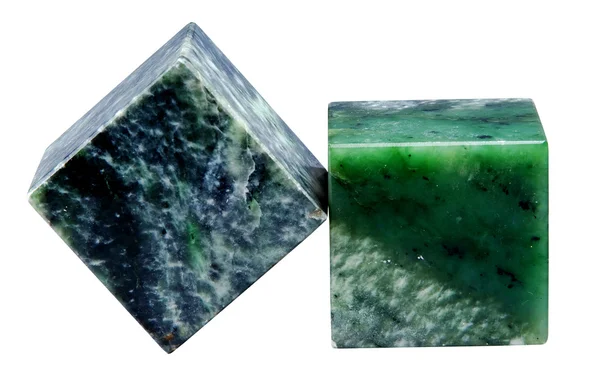 Куб з мінерального нефритового — стокове фото
