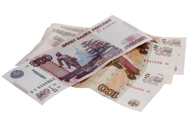 Yüz ve beş yüz ruble beyaz zemin üzerine notlar