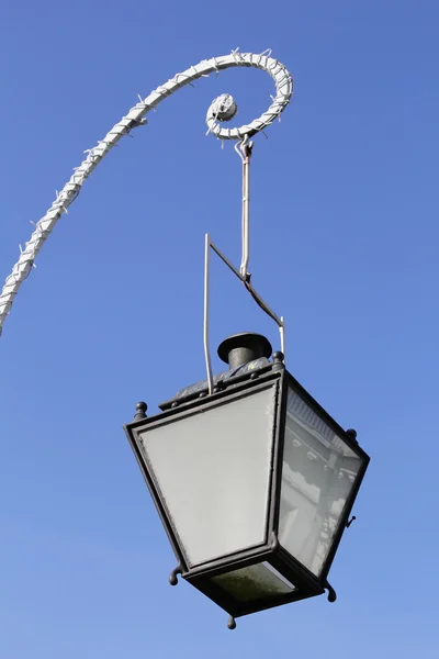 Уличный фонарь — стоковое фото