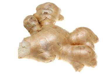 Beyaz bir arka plan üzerinde zencefil kökü