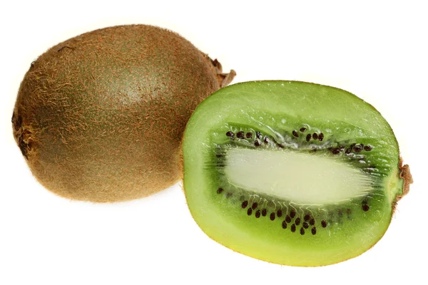 Los frutos maduros del kiwi sobre el fondo blanco —  Fotos de Stock