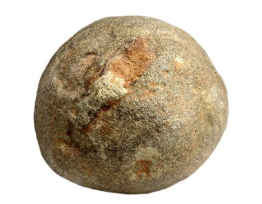 Kumtaşı beyaz bir arka plan üzerinde taş