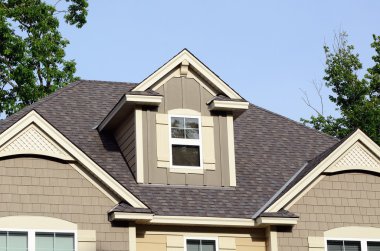 Gable dormers konut ev