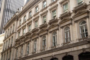 Viktorya dönemi mimarisi.