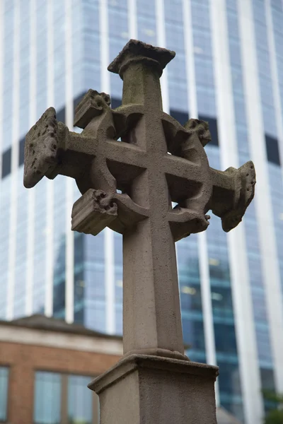 Udvari templom cross — Stock Fotó