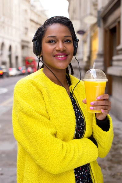 Smoothie och musik — Stockfoto