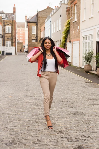 Shopping girl — Stock Photo, Image