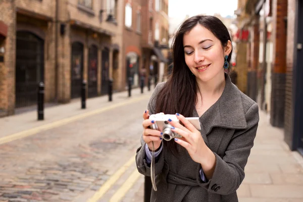 Young woman — Stock Photo, Image