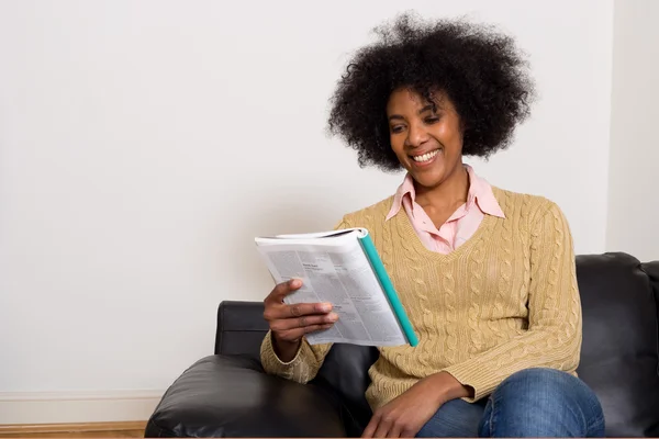 Young woman — Stock Photo, Image