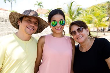 Cartagena mutlu turist