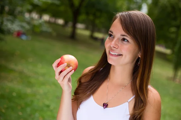 Young woman — Stock Photo, Image