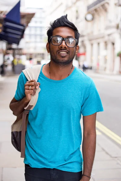 Homem indiano feliz — Fotografia de Stock