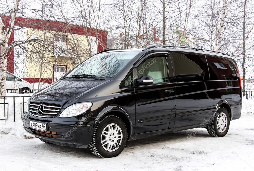 MercedesBenz W639 Viano Stock Editorial Photo © Artzzz 104306646