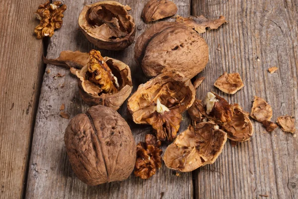 Raw Organic Walnuts — Stock Photo, Image