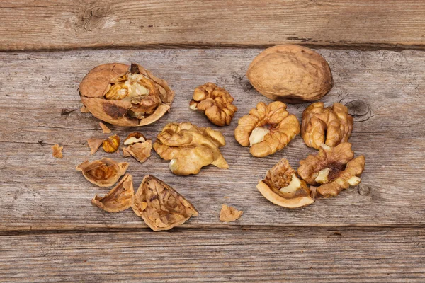 Raw Organic Walnuts — Stock Photo, Image