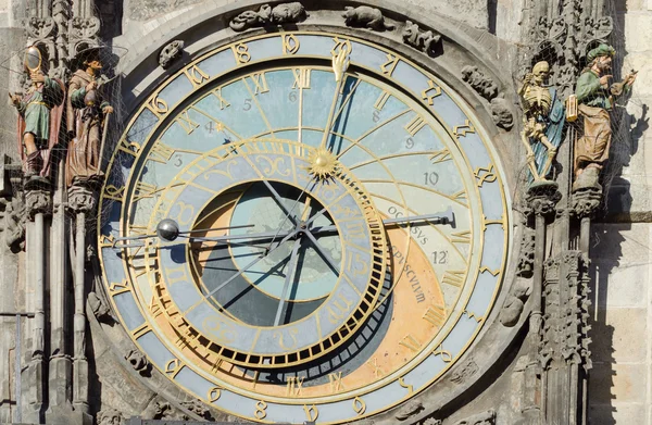 Reloj histórico en Praga —  Fotos de Stock