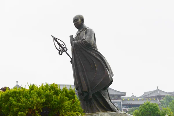 Estatua del monje xuanzang Imagen de archivo