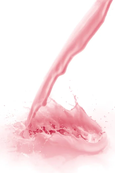 Ρίχνει Γάλα Φράουλας Απομονωμένο Λευκό Φόντο — Φωτογραφία Αρχείου