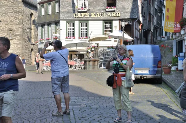 Toeristen Duitsland Montschau — Stockfoto