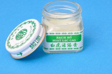 PLERIN, FRANCEMAY082015-kaplan merhemi 