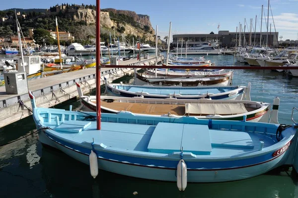 Cassis Francie February 2015 Dřevěný Řadový Člun Přístavu Cassis — Stock fotografie