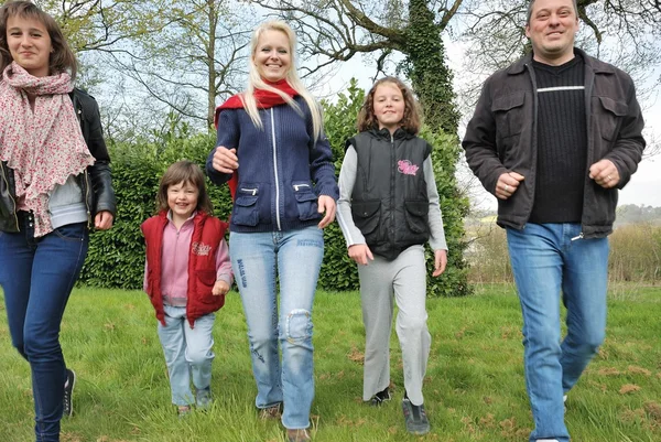 Familie — Stockfoto