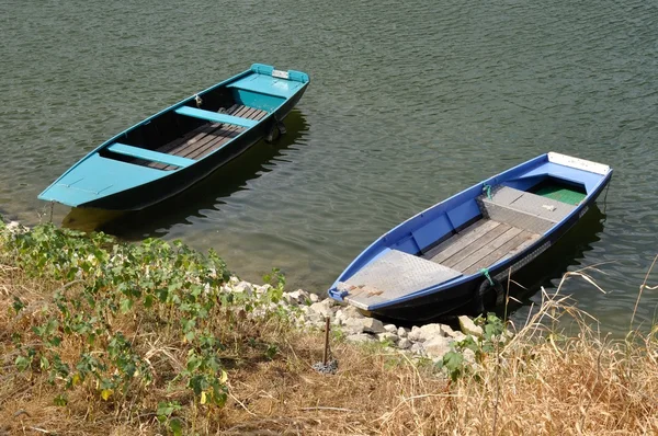 Boat on a river — Stock Photo, Image