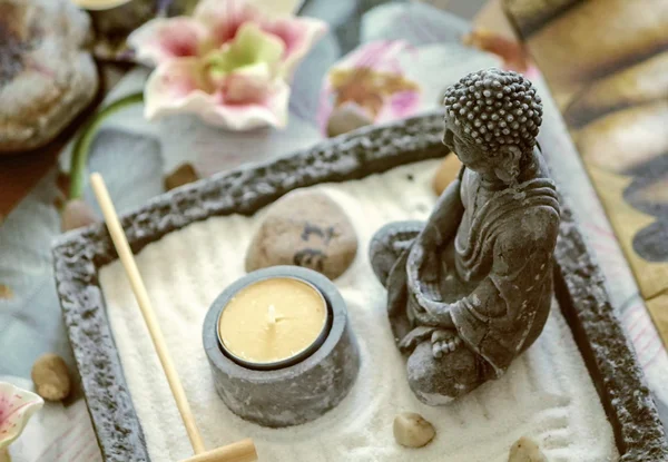 Buddha meditierende Dekoration — Stockfoto