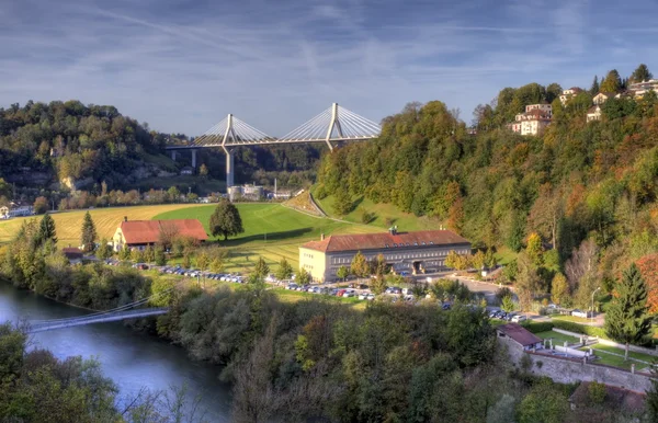 Pemandangan jembatan Poya, Fribourg, Swiss, HDR — Stok Foto