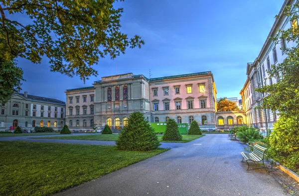 Edificio universitario, Ginebra, Suiza, HDR — Foto de Stock