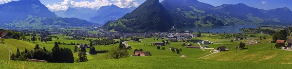 Schwyz canton panoramatický pohled, Švýcarsko — Stock fotografie