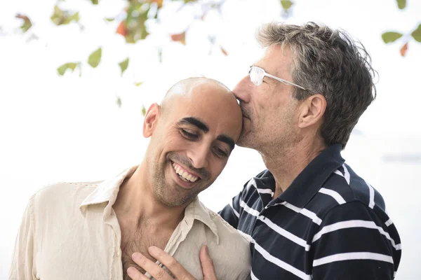 Portret szczęśliwy para gejów — Zdjęcie stockowe