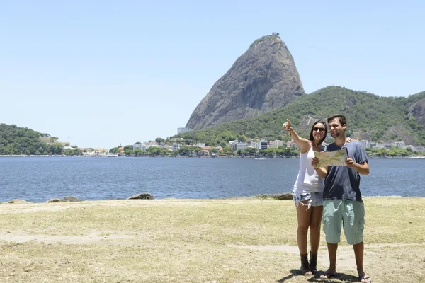 Turist par i Rio de Janeiro Stockbild