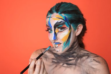 Yoğun makyaj kozmetik renkli Güzellik Portresi