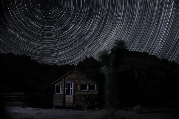 Trilhas Estrelas Longa Exposição Uma Cidade Antiga Mineração Califórnia Fotos De Bancos De Imagens