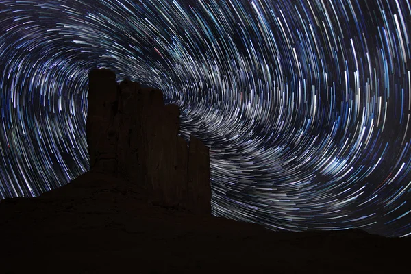 Sternenpfade im Monument Valley navajo nation arizona — Stockfoto