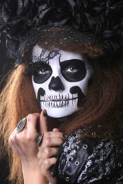 Beautiful Creative Face Paint Day of the Dead Concept and Theme — Stock Photo, Image