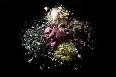 Siyah arka plan üzerine göz farı ayarlar