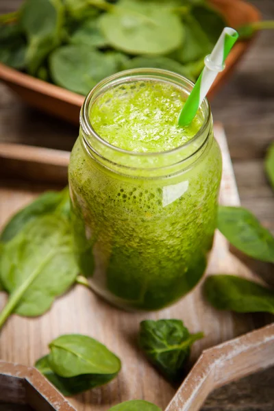 Fresh green smoothie — Stock Photo, Image