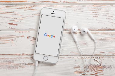 Apple iPhone SE